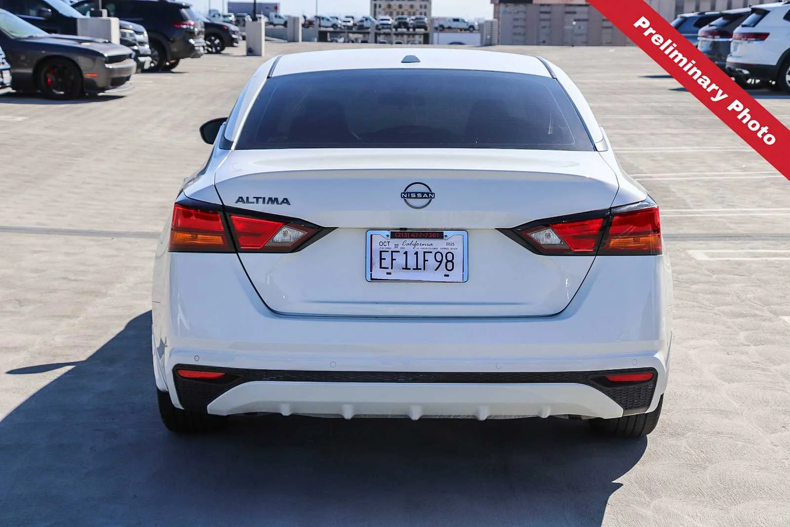 Used 2025 Glacier White Nissan S image 7