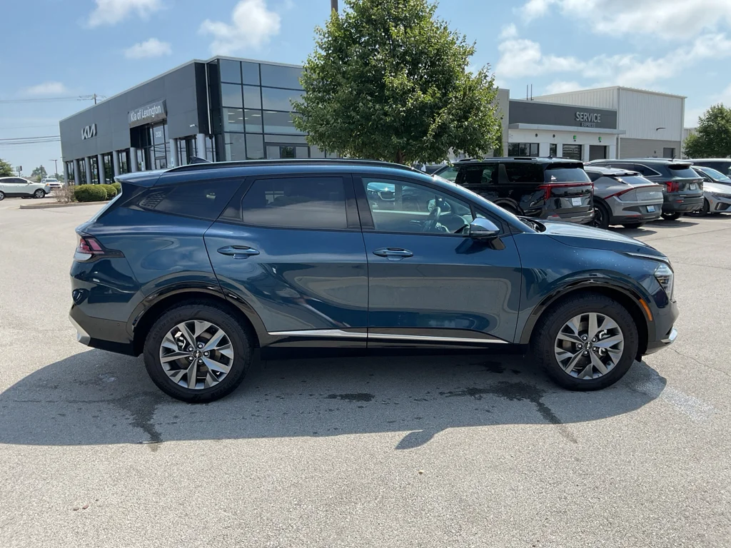 Used 2025 Vesta Blue Kia SX-Prestige image 11