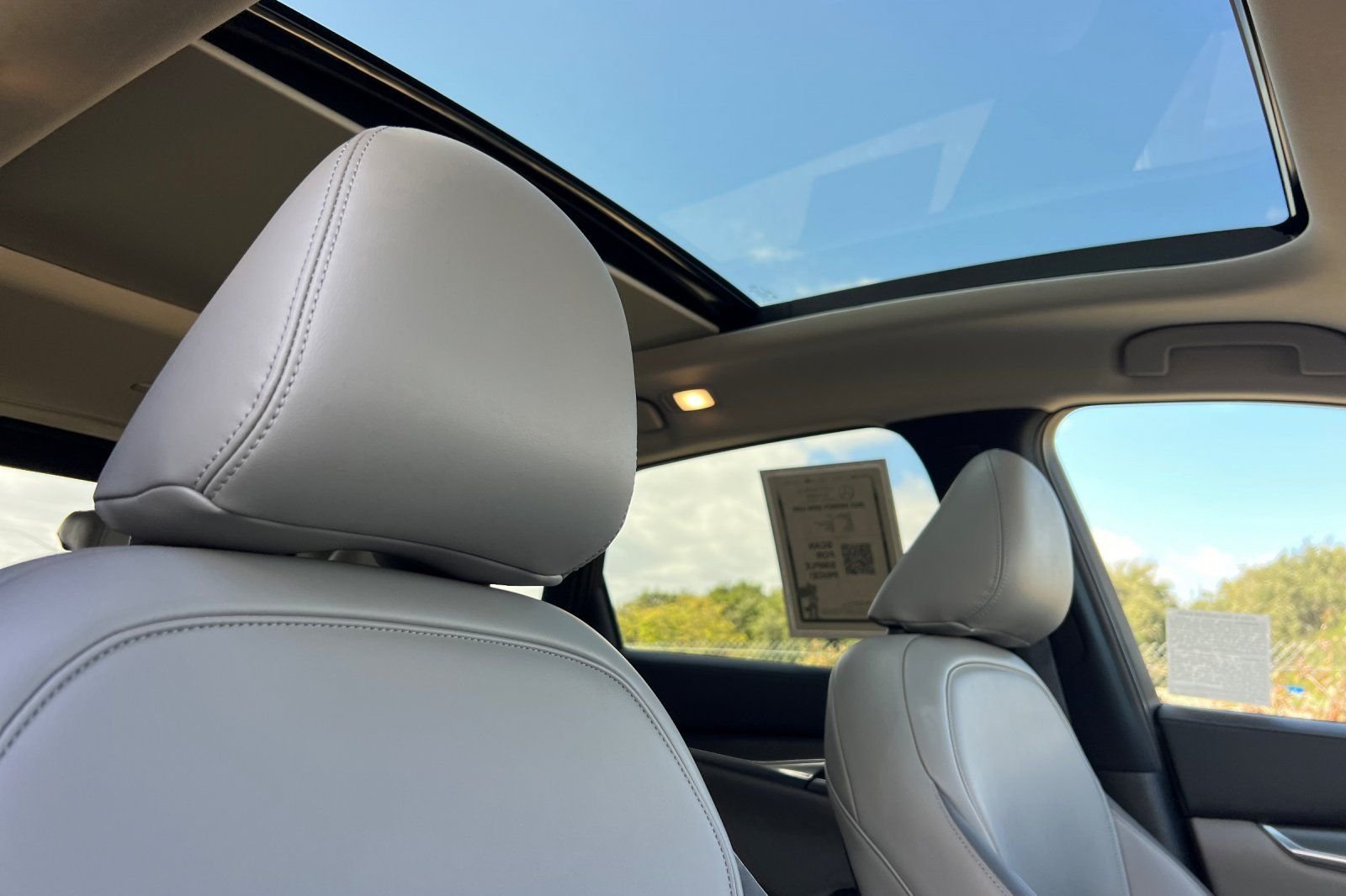 Used 2023 Graphite Shadow INFINITI LUXE image 18