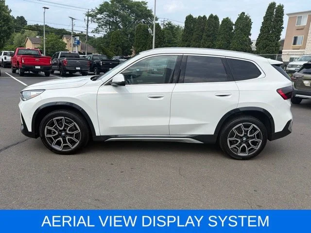 Used 2025 White BMW xDrive28i image 4