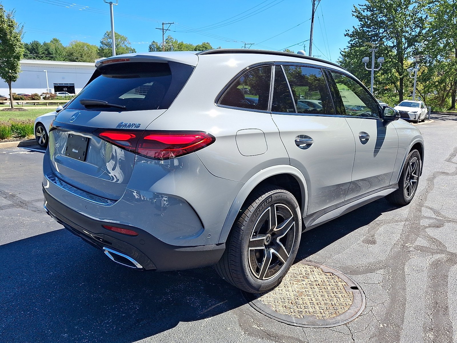 New 2027 MANUFAKTUR Alpine Grey Mercedes-Benz GLC 300 image 27