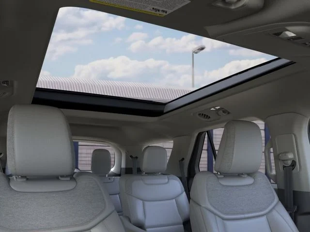 New 2026 Vapor Blue Metallic Ford Active image 22