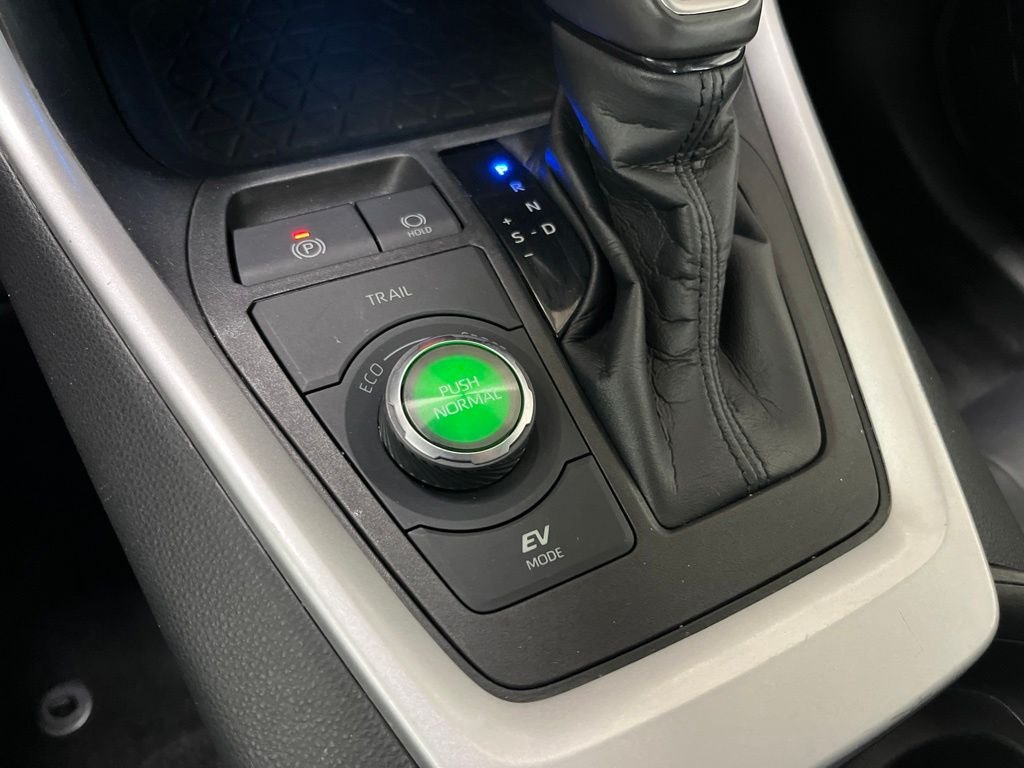 Used 2021 Blue Toyota XSE image 17