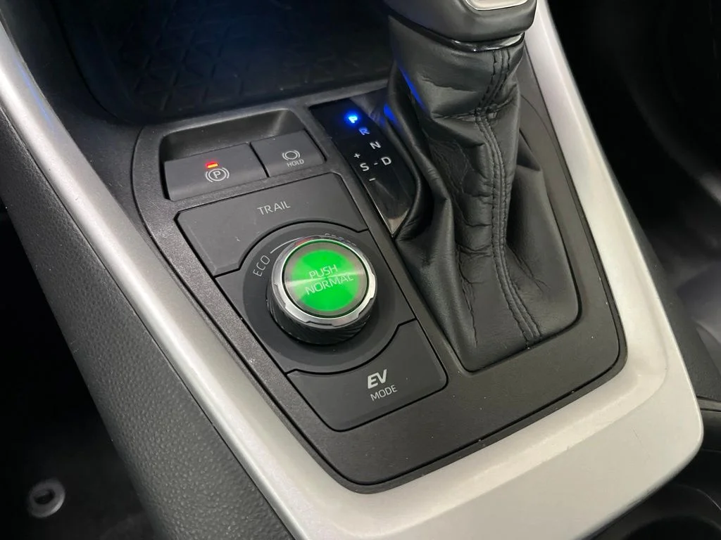 Used 2021 Blue Toyota XSE image 17