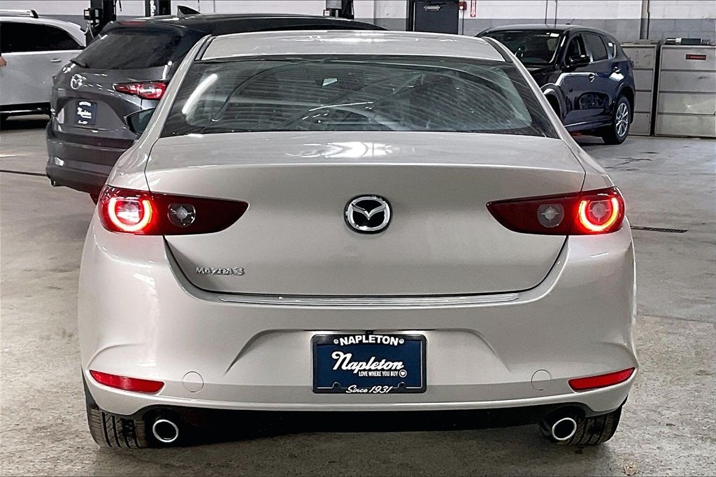 2026 MAZDA MAZDA3 - Image 3