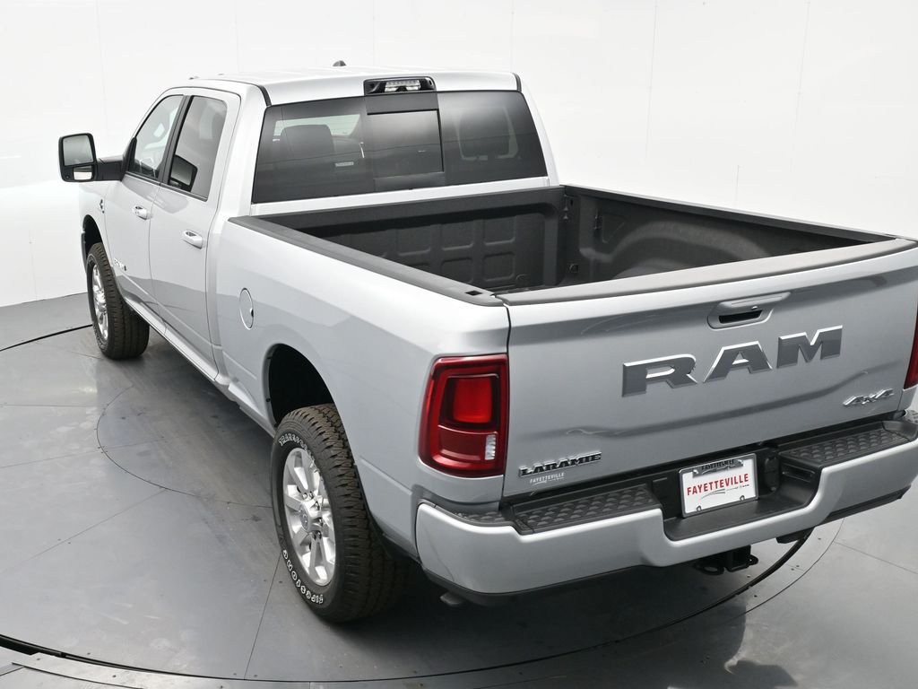 New 2026 Silver-Zynith Exterior Paint RAM Laramie image 29