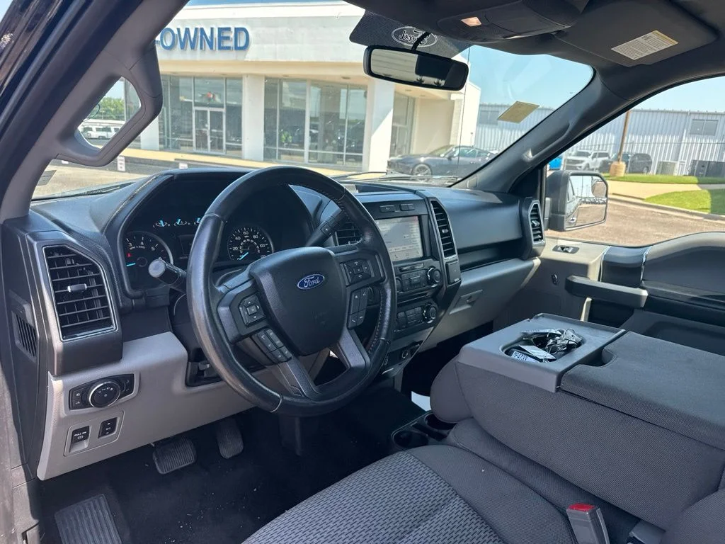 Used 2018 Guard Metallic Ford XLT image 27
