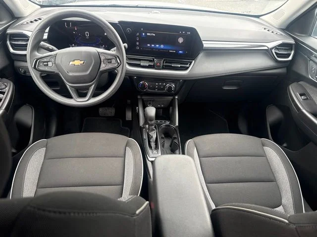 Used 2026 White Chevrolet LT image 16