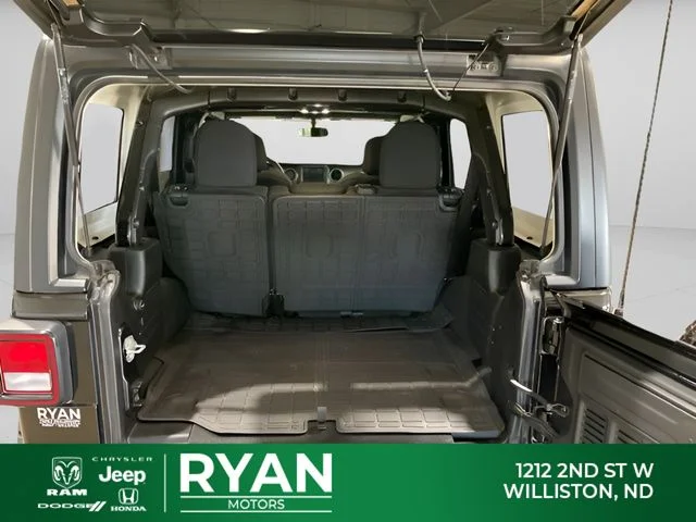 Used 2023 Black Jeep Sport image 11