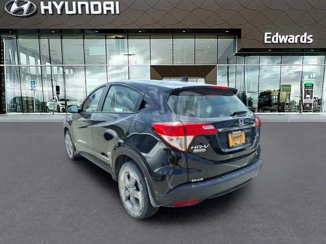 Used 2022 Black Honda LX image 6