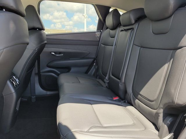 New 2026 White Hyundai SEL Premium FWD image 6