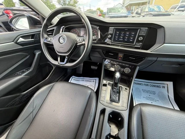 Used 2020 Black Volkswagen 1.4T SE image 3