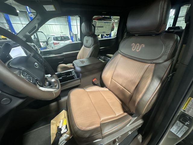 New 2026 Gray Ford King Ranch image 17