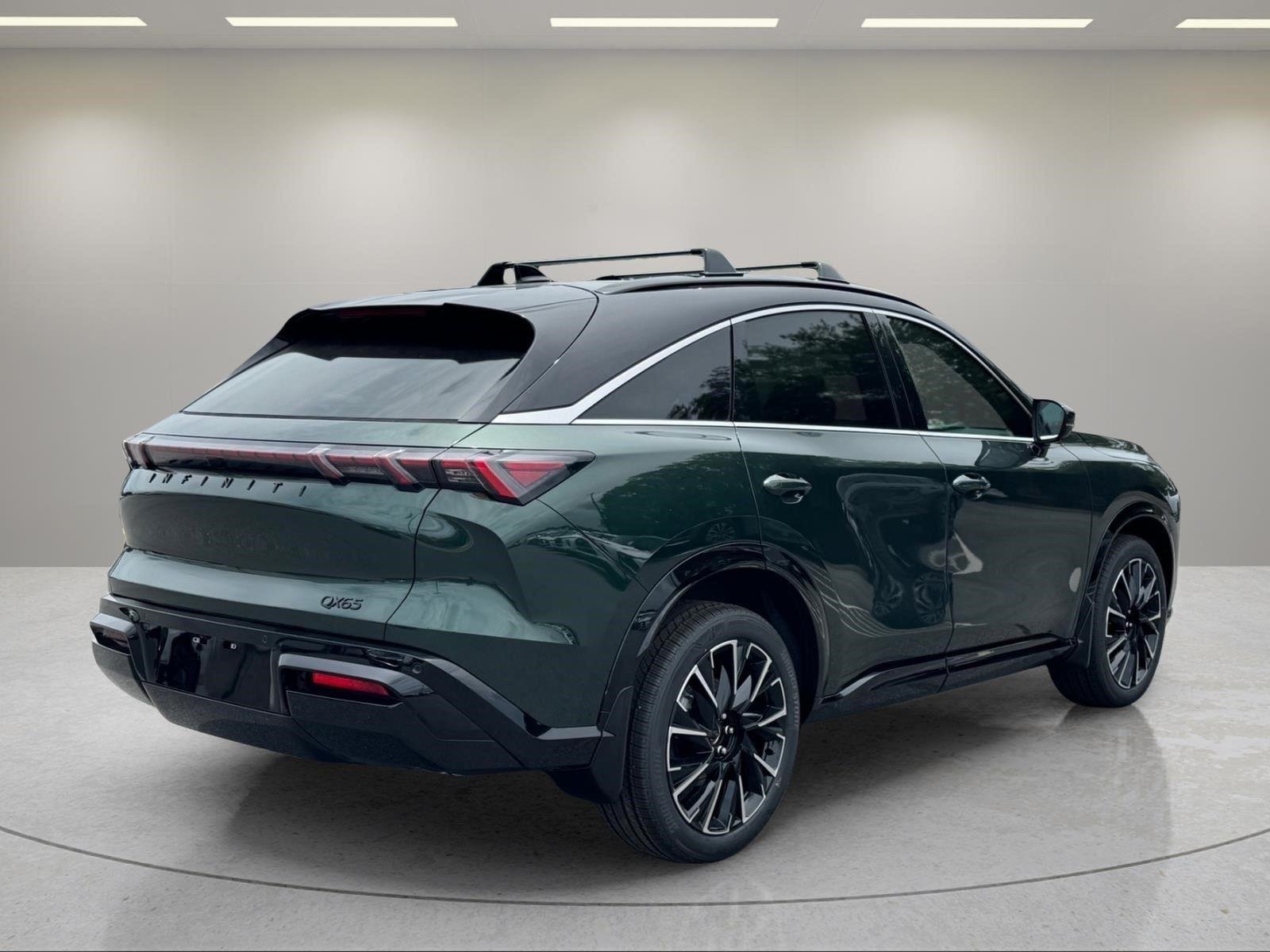 New 2027 2T DEEP EMRD INFINITI Autograph AWD image 5