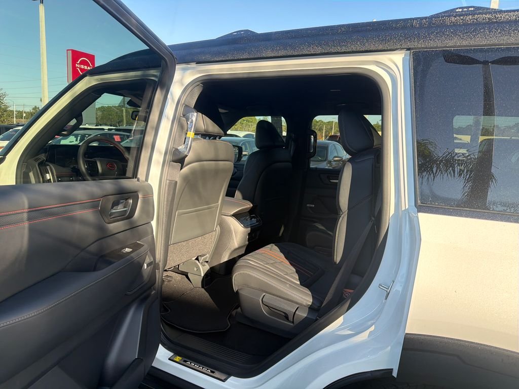 New 2026 White Nissan PRO-4X image 18