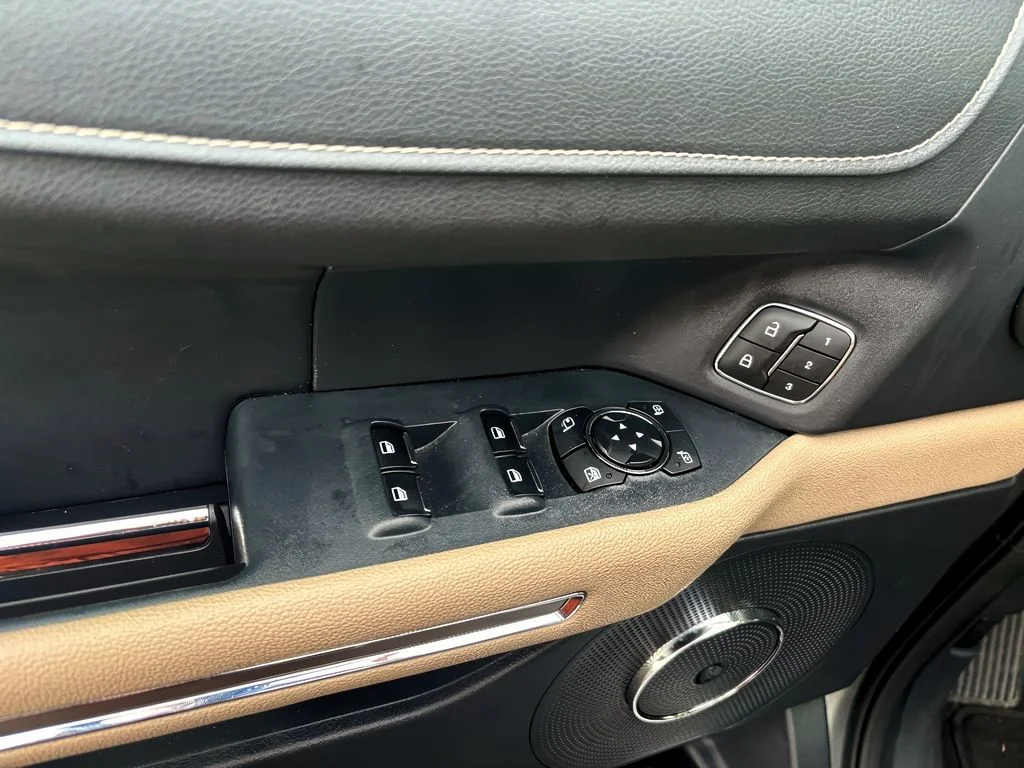 2023 Ford Expedition Limited - Photo 13