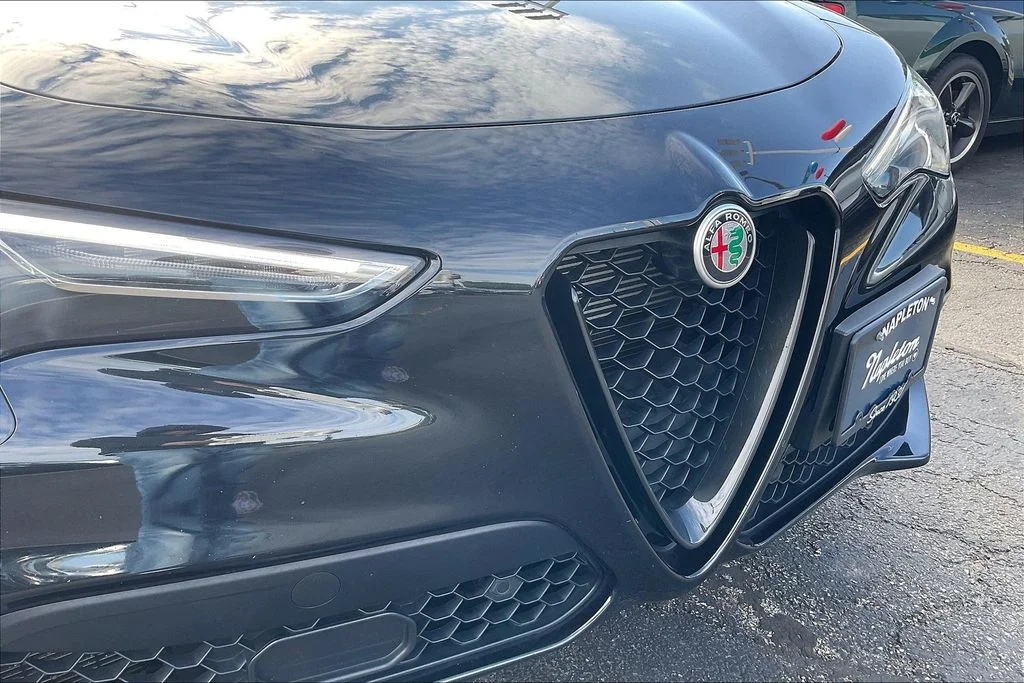 Used 2023 Black Alfa Romeo Veloce image 31