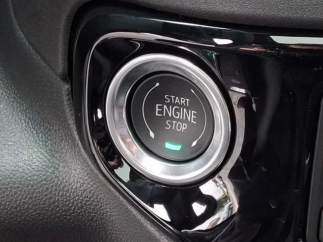 New 2026 Onyx Black GMC Elevation image 17