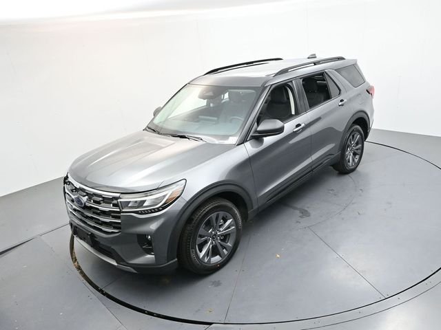New 2026 Carbonized Gray Metallic Ford Active image 21
