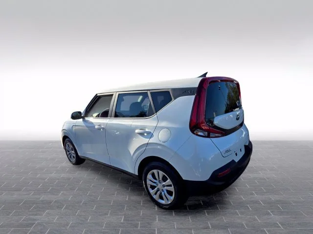 Used 2020 White Kia LX image 5