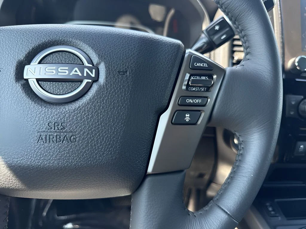 Used 2024 Green Nissan SV image 15