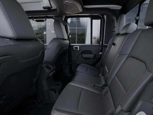 New 2026 Granite Crystal Metallic Clear-Coat Exterior Paint Jeep Sahara image 49