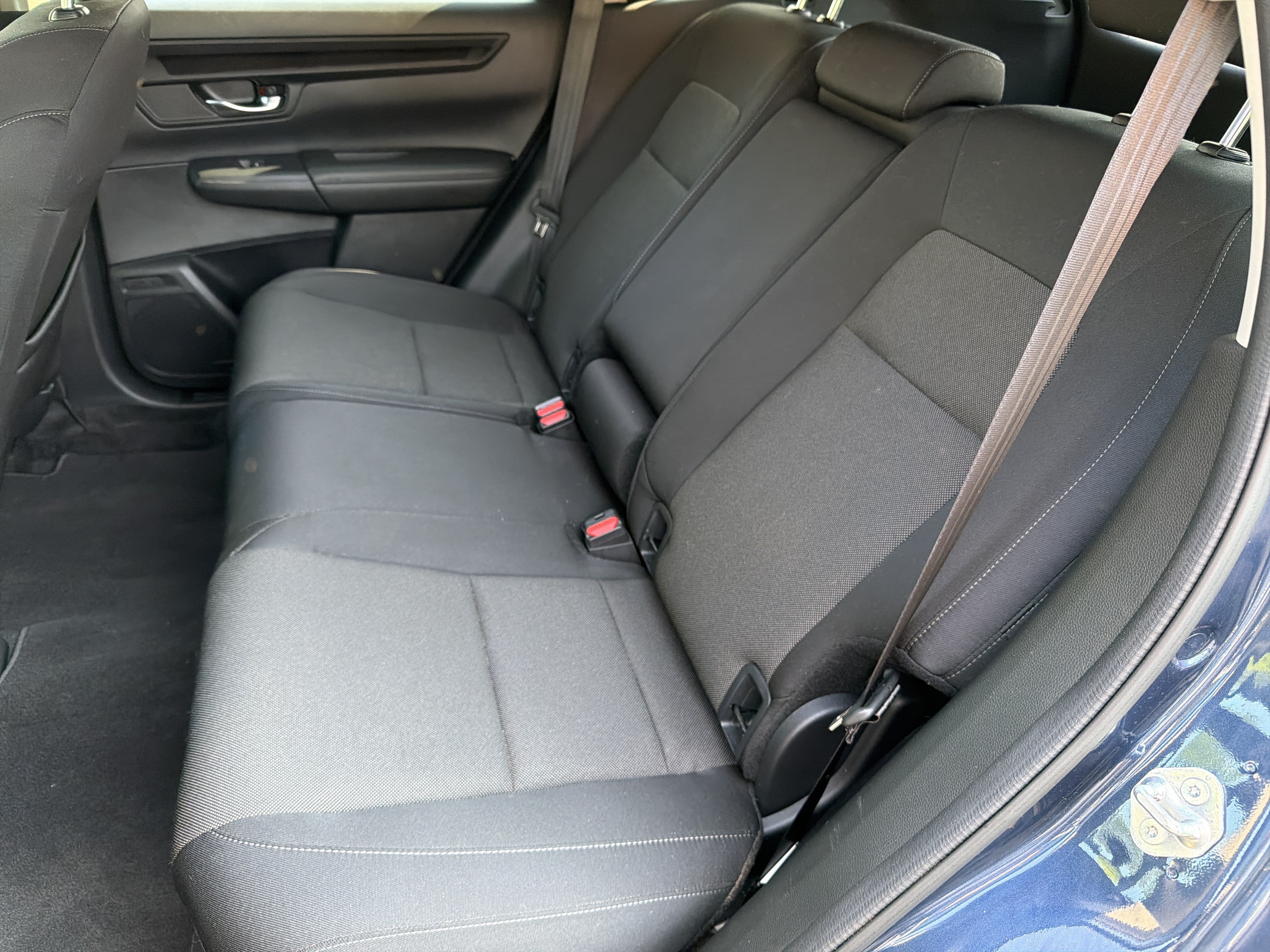 Used 2025 Canyon River Blue Metallic Honda EX image 18