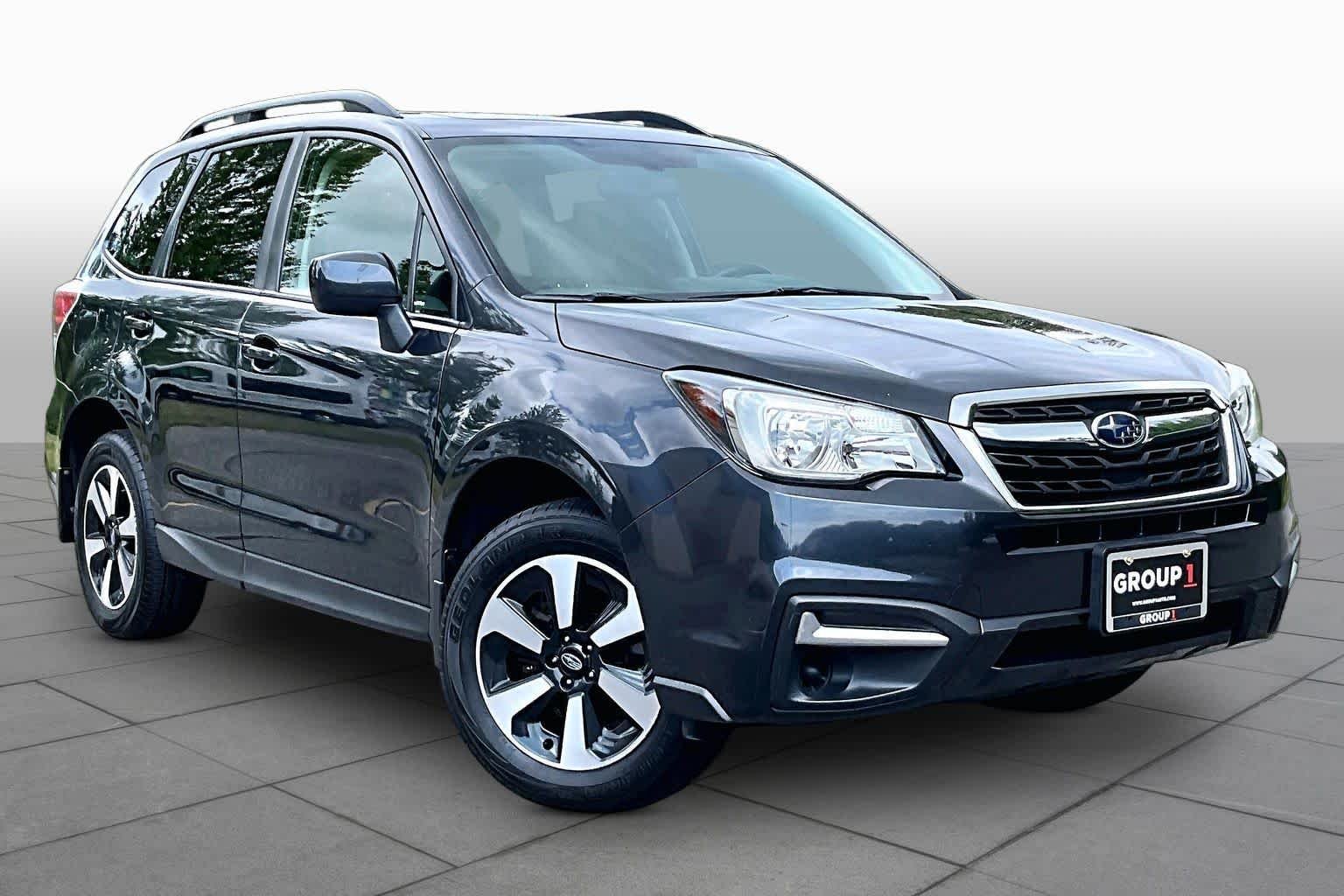 Used 2017 Dark Gray Metallic Subaru Premium image 3