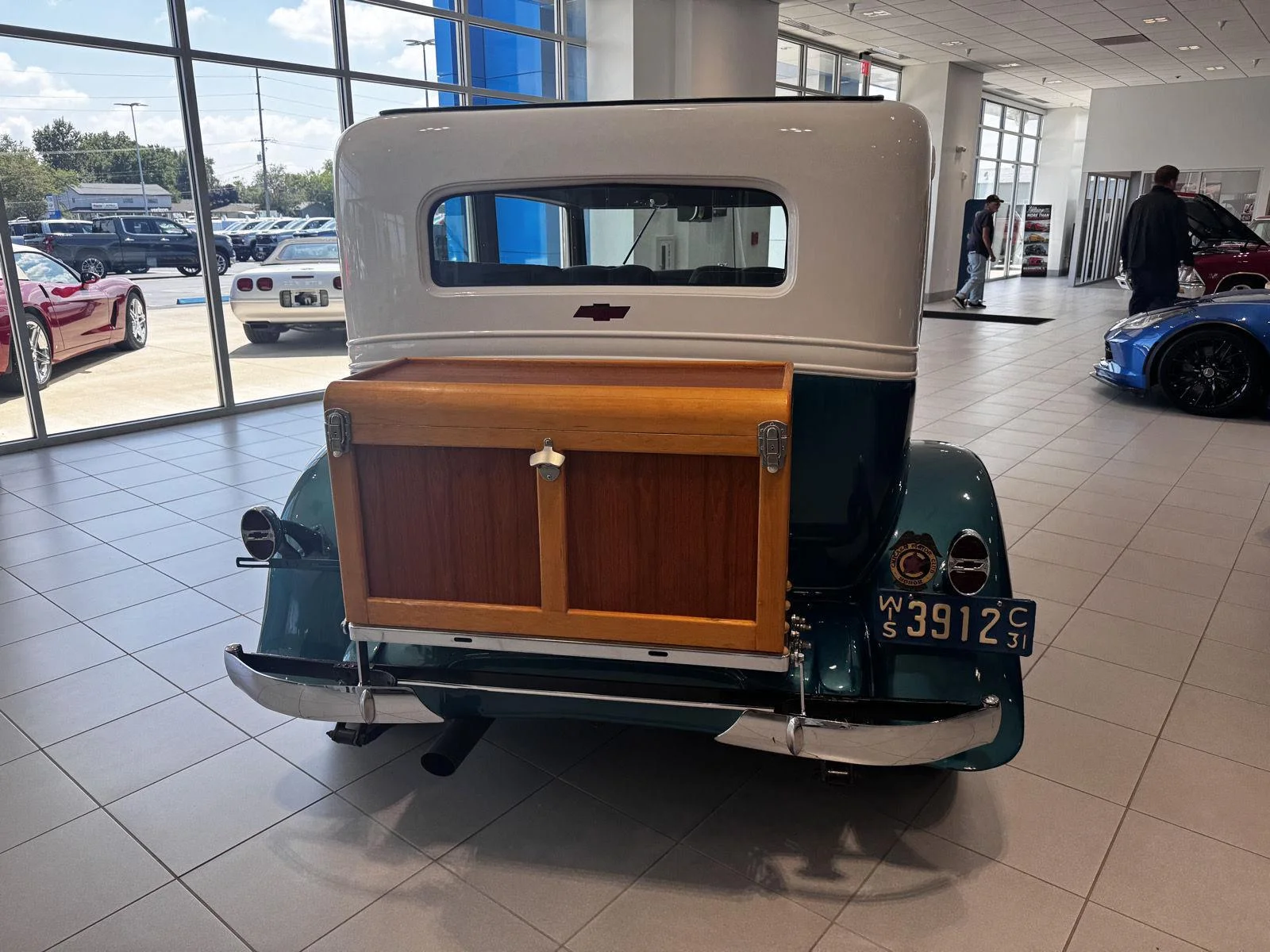 Used 1942  Chevrolet  image 4