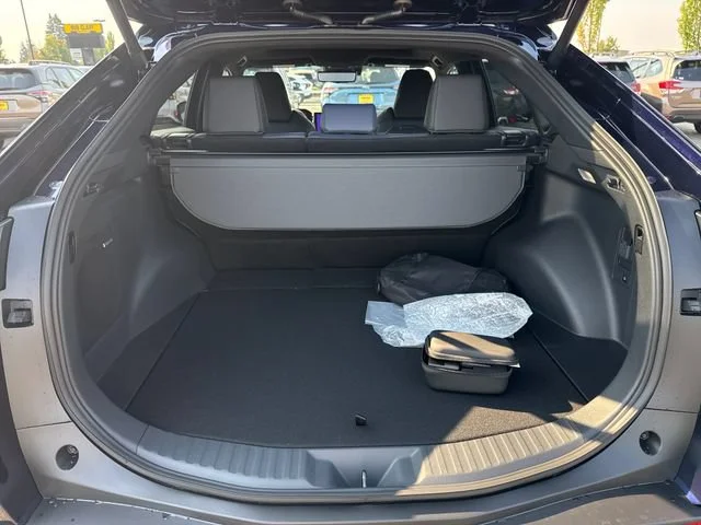 New 2026 MIDNIGHT TIDE MICA, TWO TO Subaru Touring XT image 15