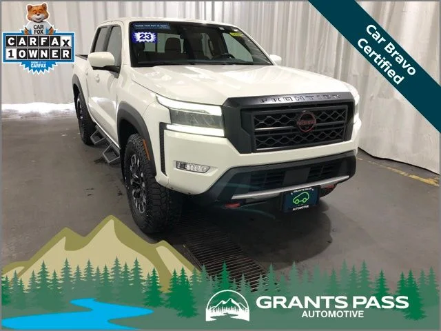 2023 Nissan Frontier PRO-4X Crew Cab 4X4's photo