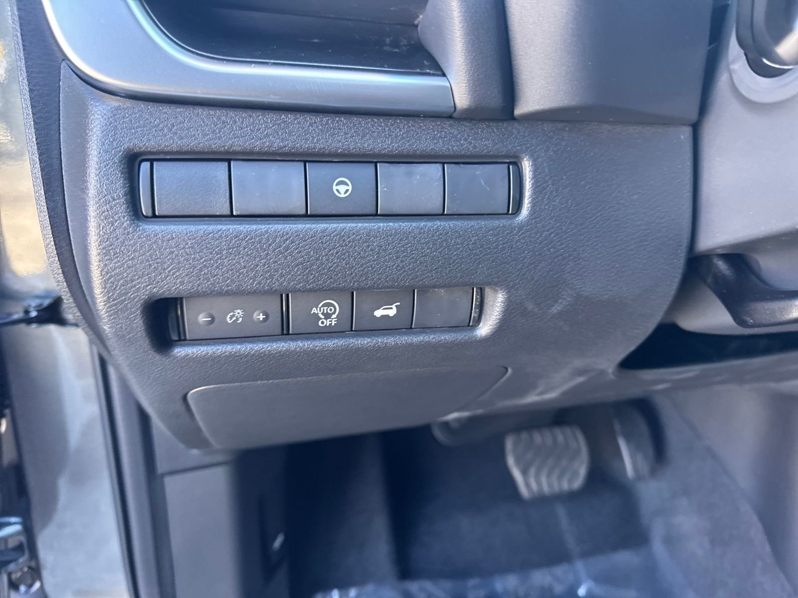 New 2026 Nissan Rogue SV 4D Sport Utility