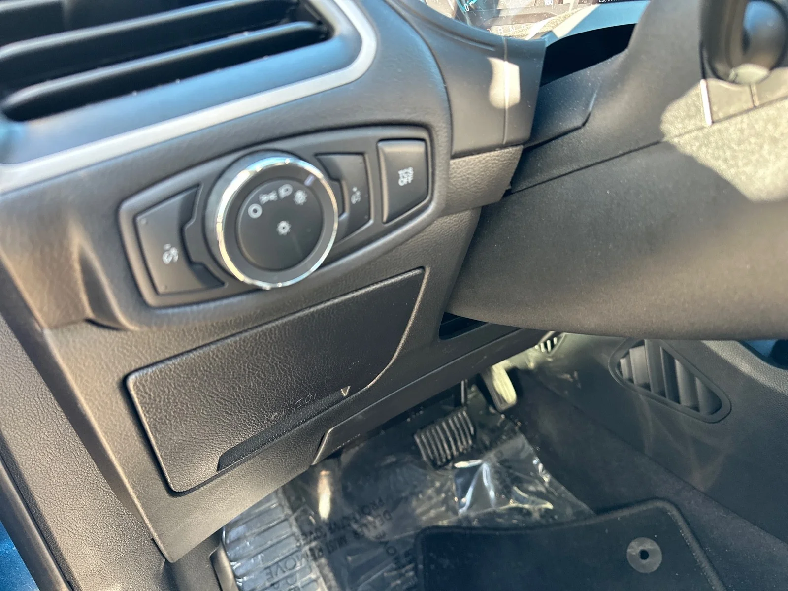2024 Ford Edge SEL - Photo 20