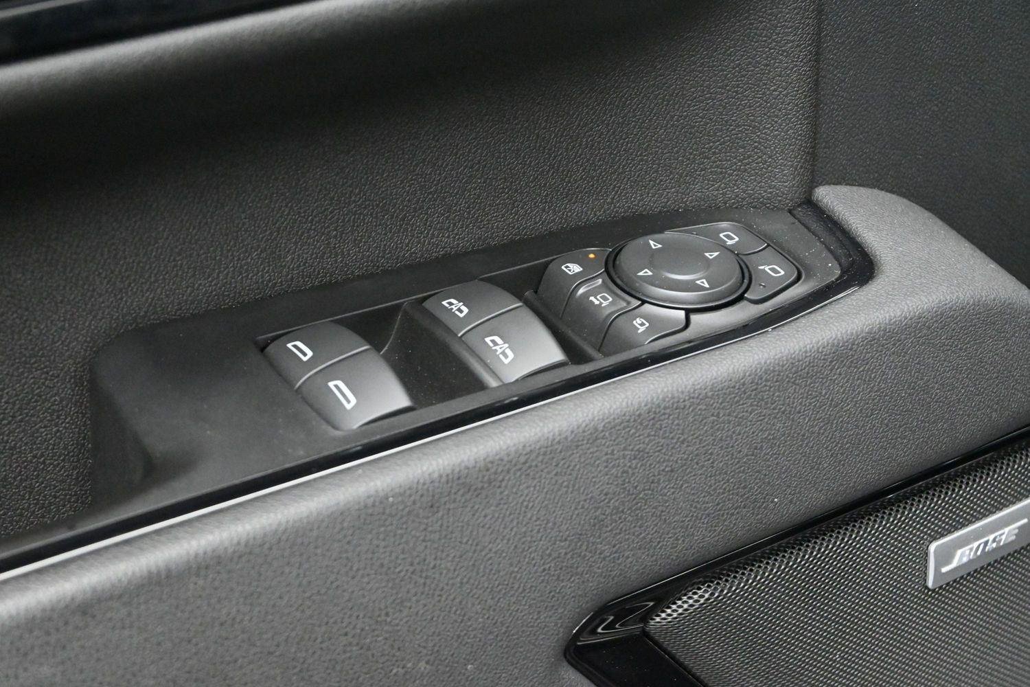 Used 2025 Onyx Black GMC AT4 image 12
