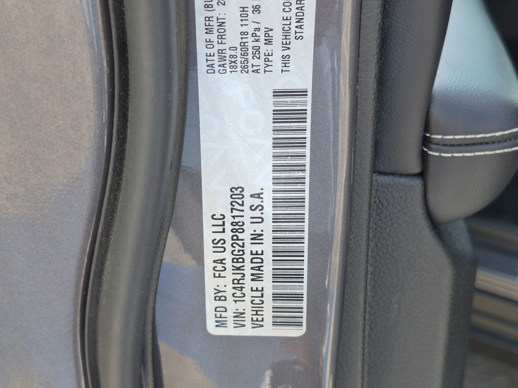 Used 2023 Baltic Gray Metallic Clearcoat Jeep Limited image 33