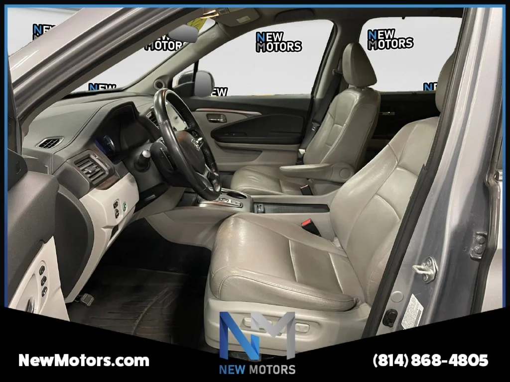 Used 2022  Honda Special Edition image 9