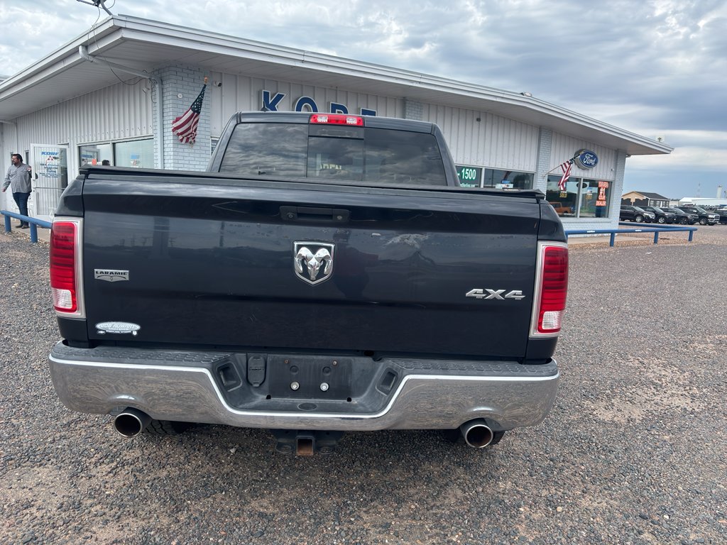 Used 2016 Maximum Steel Metallic Clearcoat Ram Laramie image 5