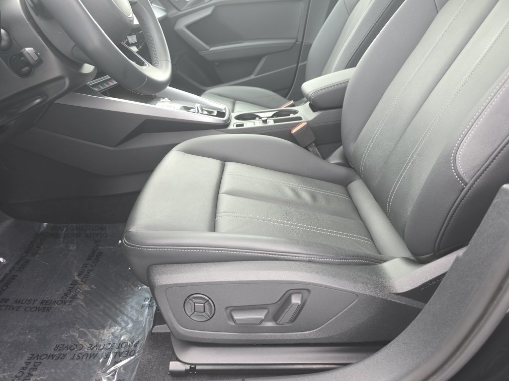 Used 2023 Black Audi  image 22
