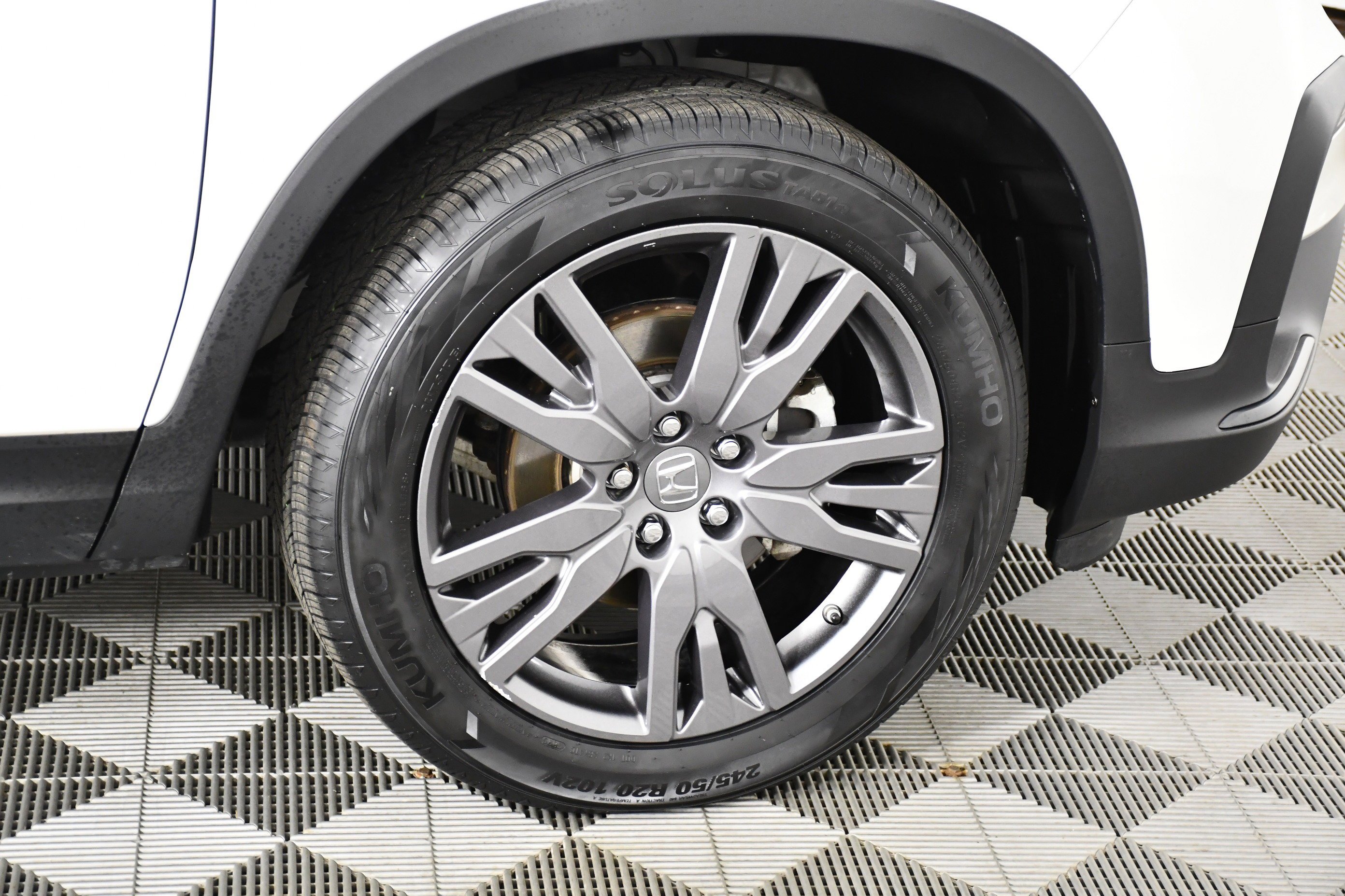 Certified Used 2022 Platinum White Pearl Honda Sport image 54