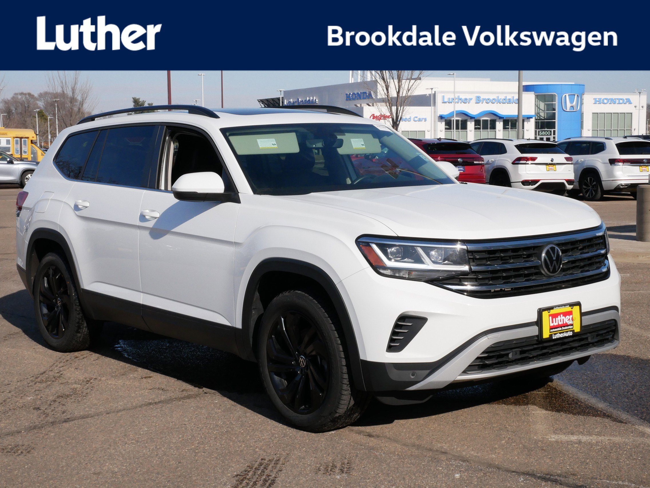 2022 Volkswagen Atlas SE w/Tech