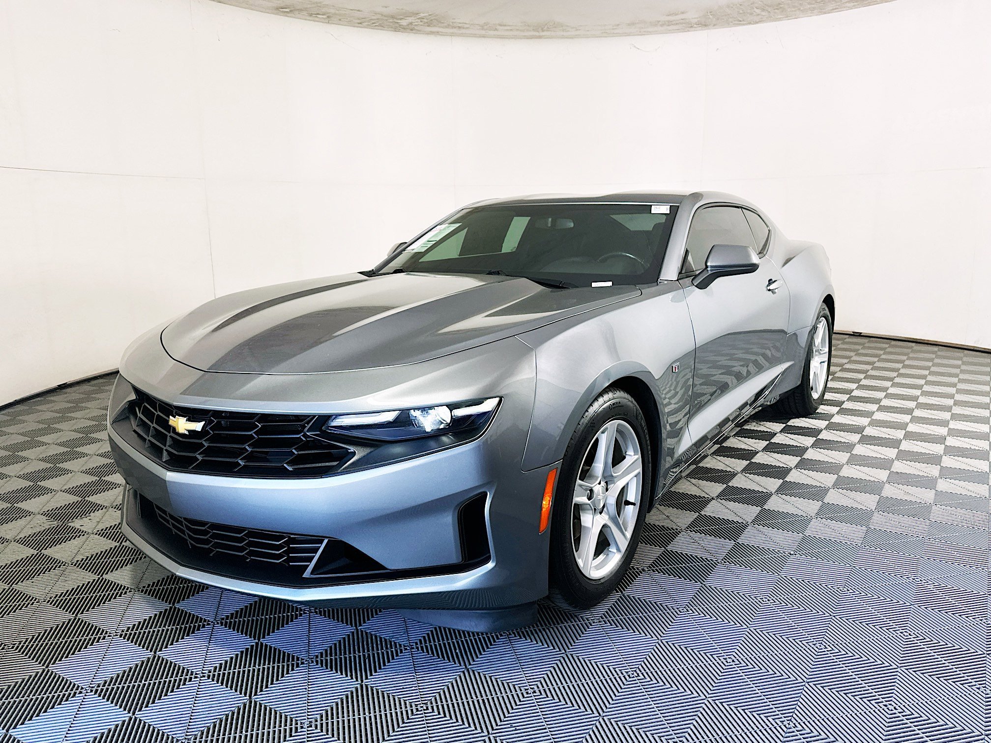 Used 2020 Satin Steel Gray Metallic Chevrolet 1LT image 7