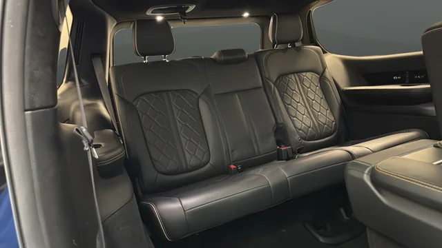Used 2023 Diamond Black Jeep Series III image 27