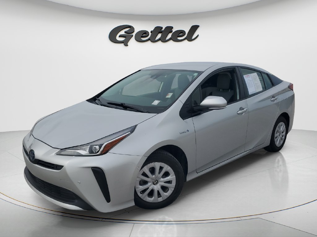 2020 Toyota Prius LE