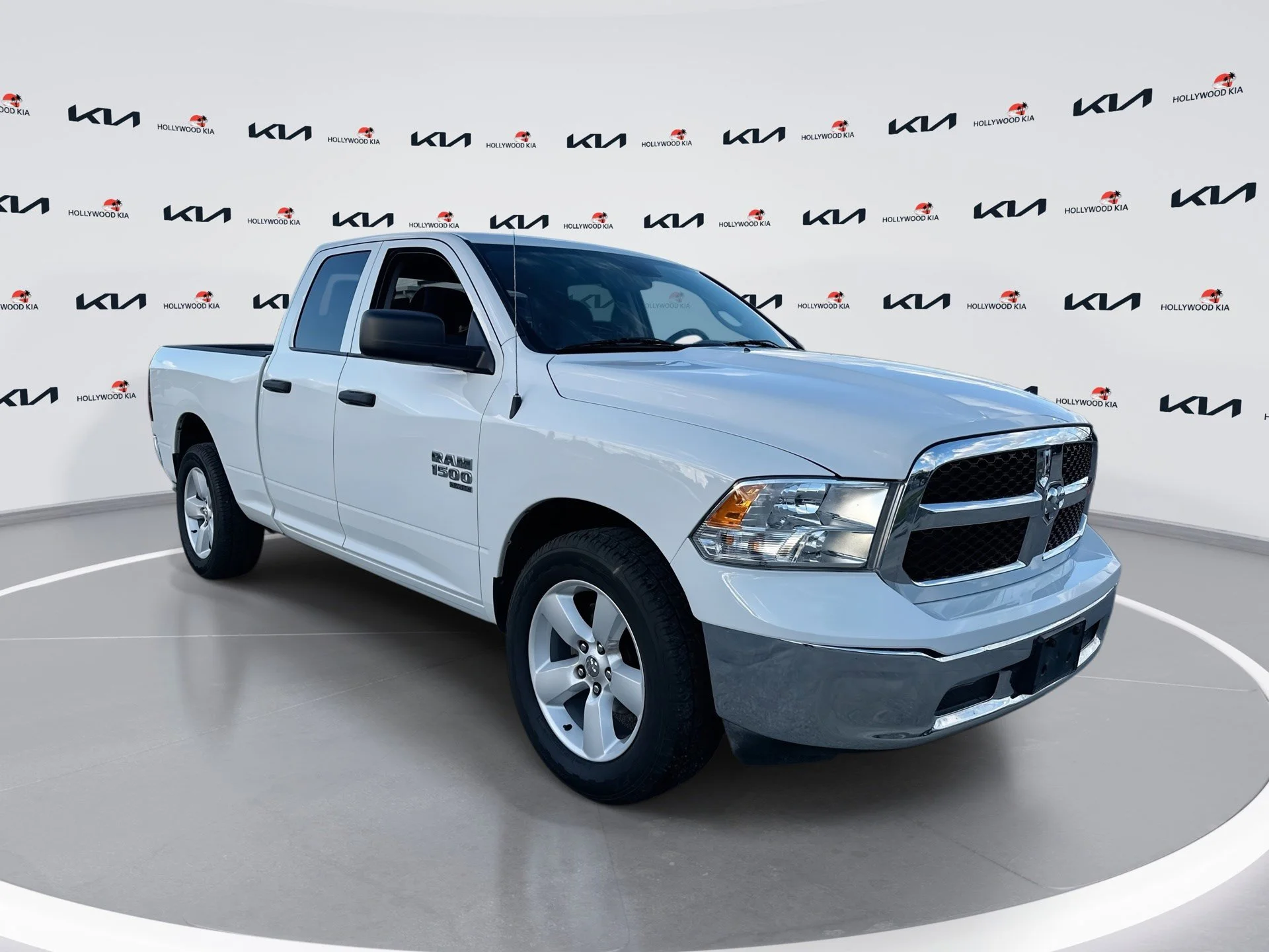 2024 RAM 1500 Classic SLT Quad Cab 6'4's photo