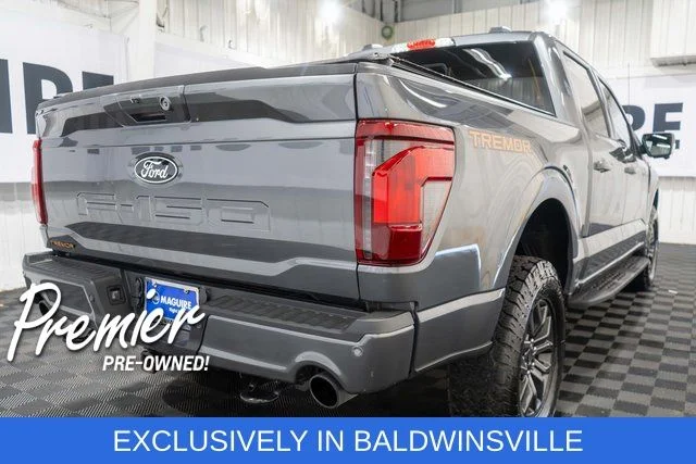 Used 2025 Gray Ford Tremor image 5