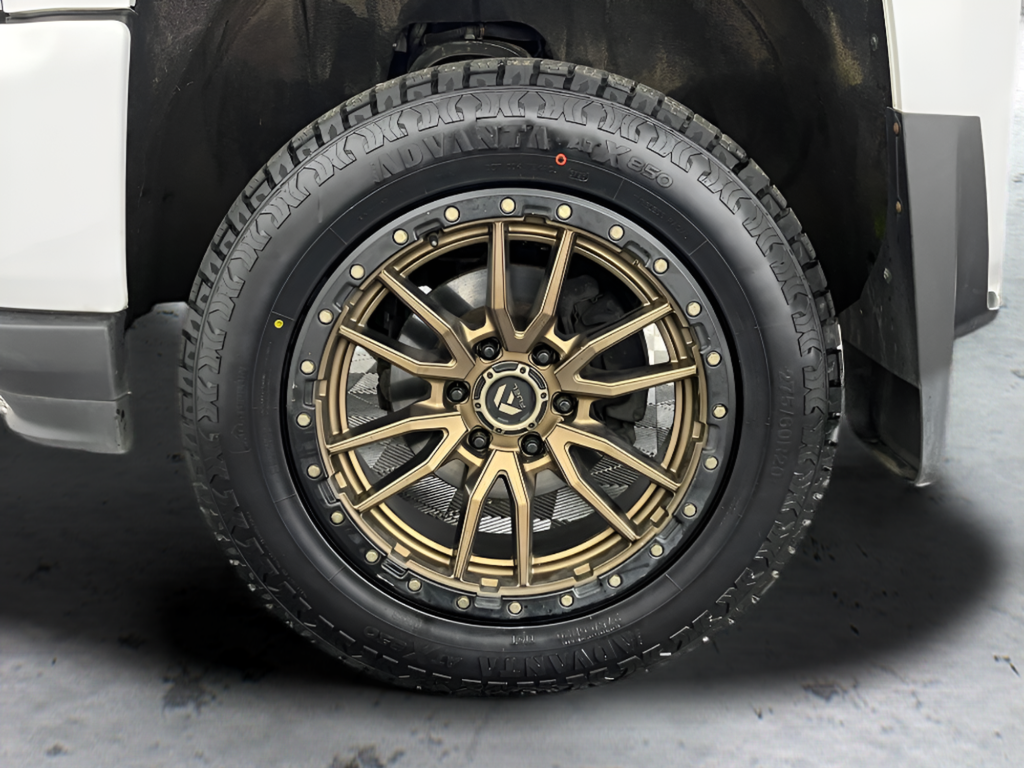 2018 Chevrolet Silverado 1500 LT - Photo 25