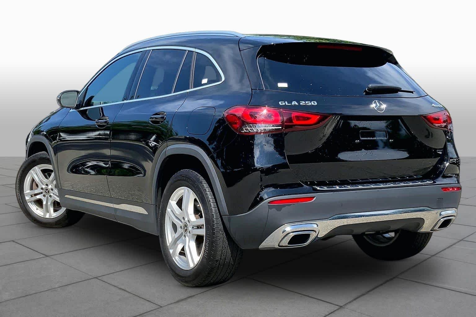 Used 2023 Night Black Mercedes-Benz GLA 250 image 12