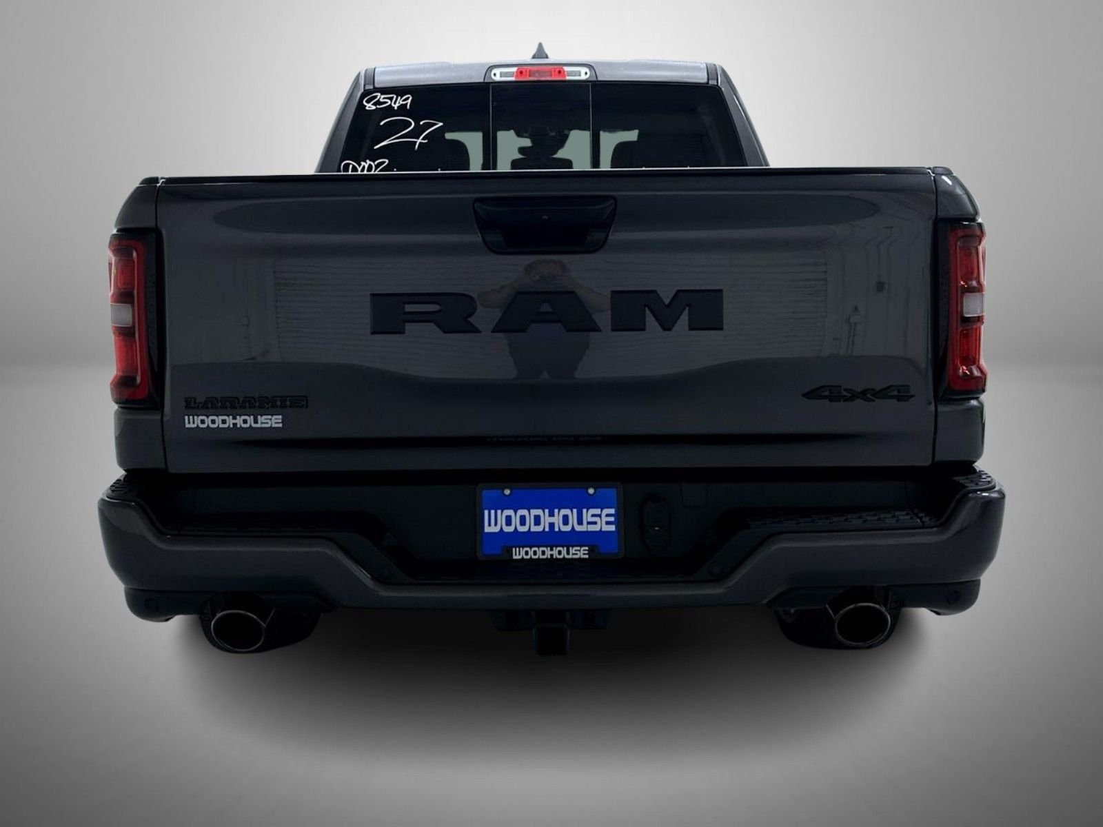 New 2026 Granite Crystal Metallic Clear-Coat Exterior Paint RAM Laramie image 6