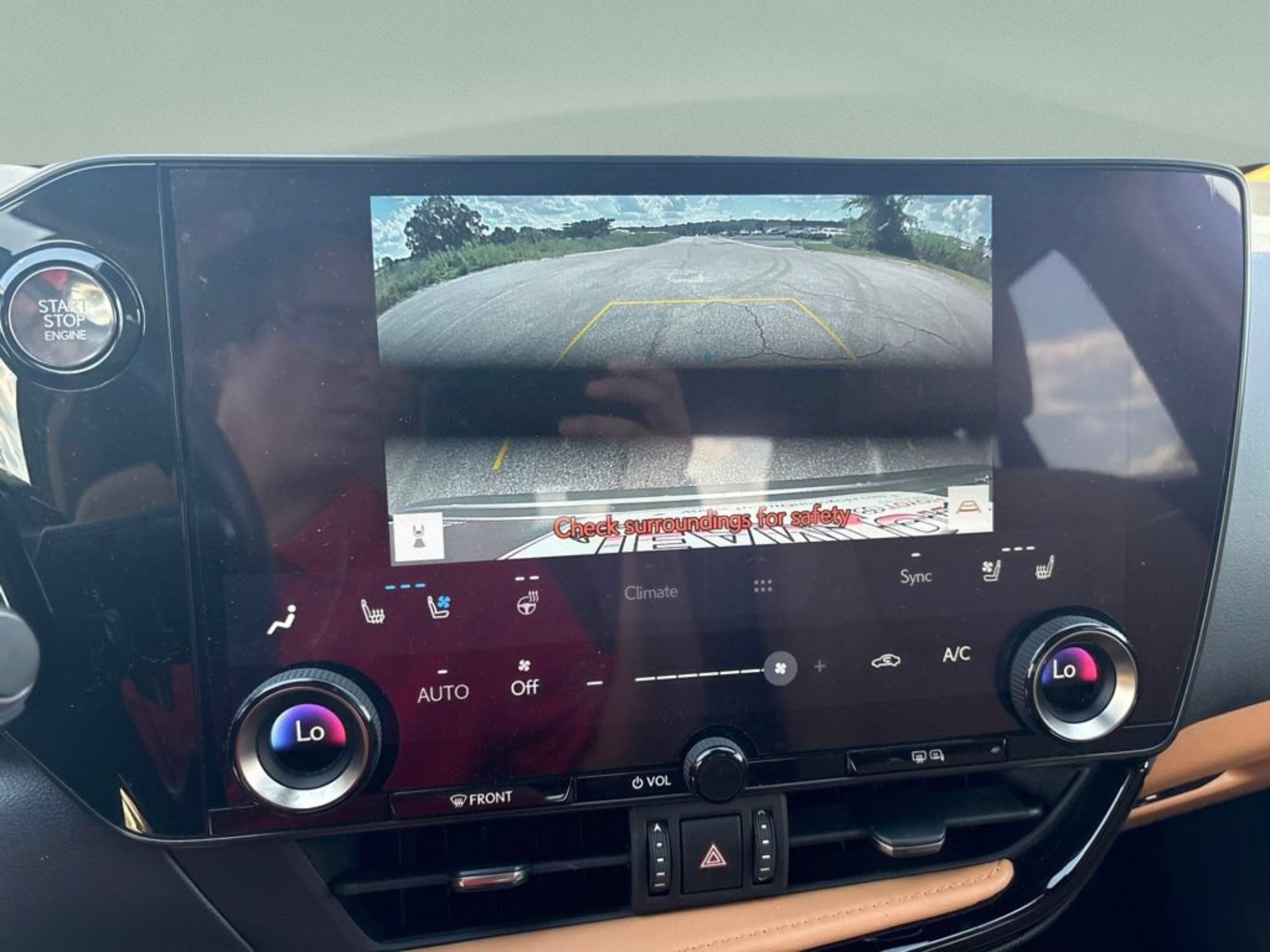 Used 2024 Atomic Silver Lexus NX 250 Premium image 12