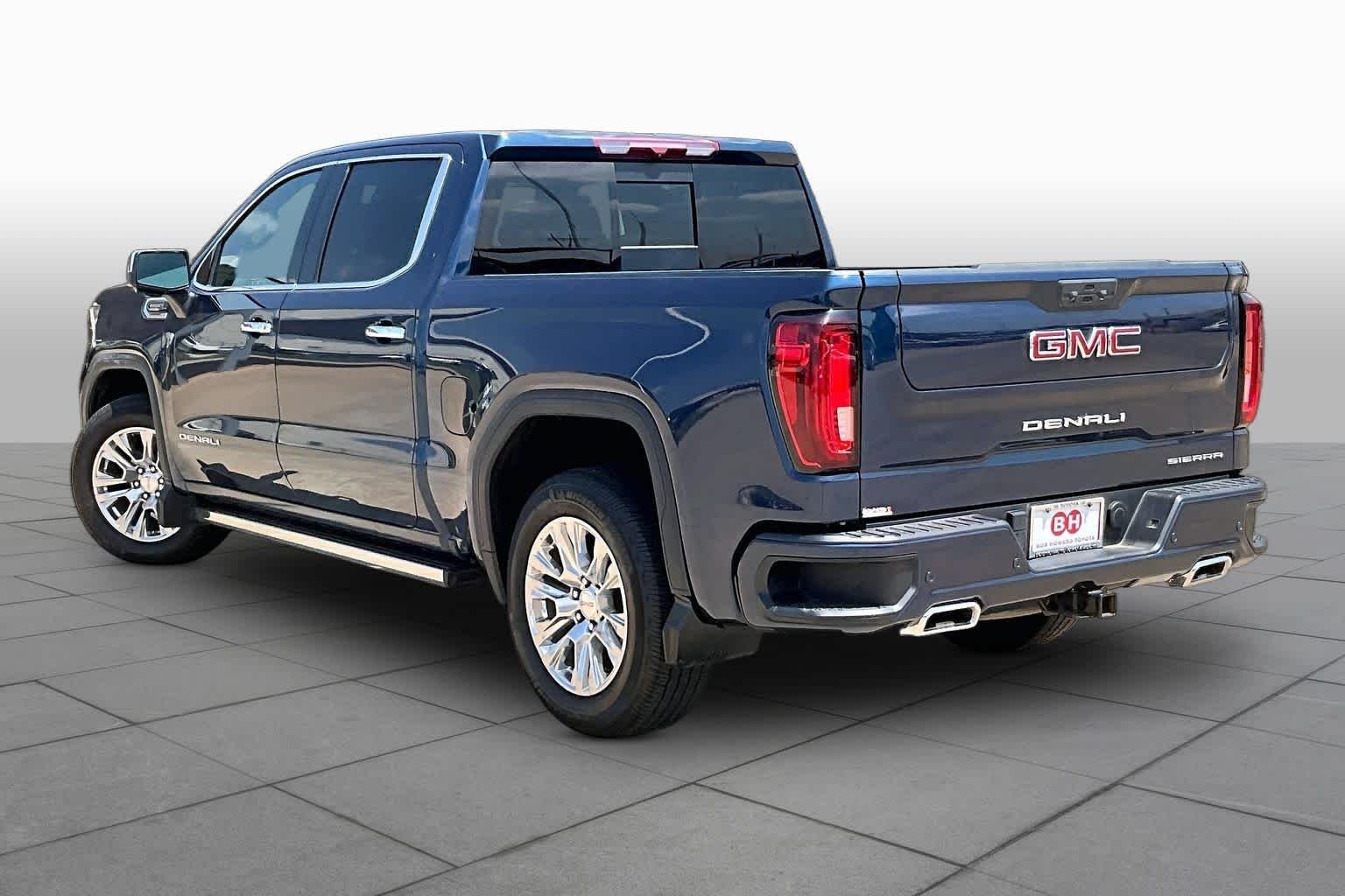 Used 2023 Pacific Blue Metallic GMC Denali image 12